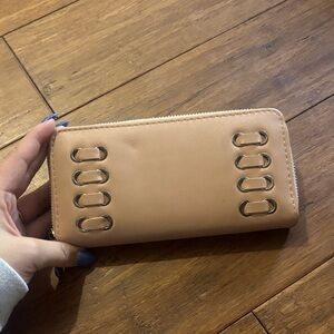 Elegant Tan Women's Wallet